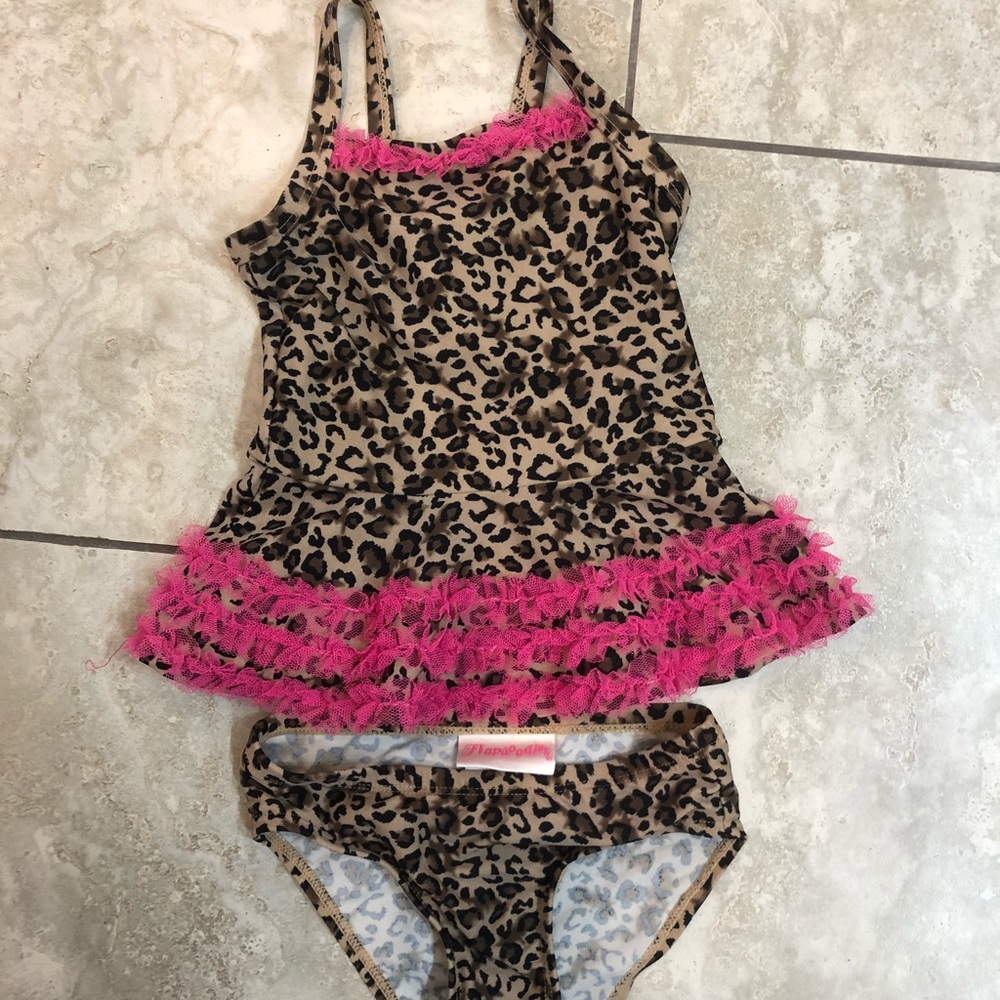 2T boutique swimsuit 💕